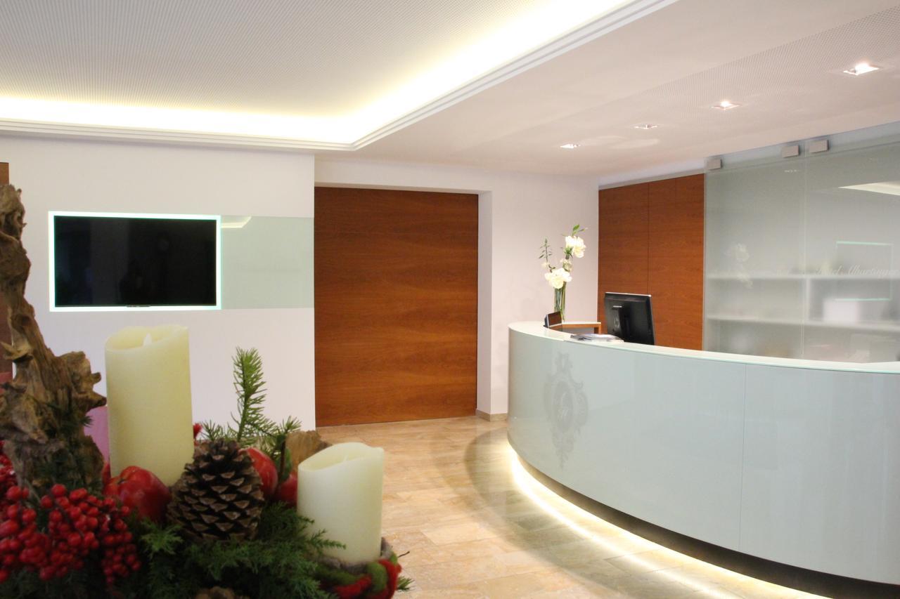 לאונדינג Hotel Alhartinger Hof מראה חיצוני תמונה