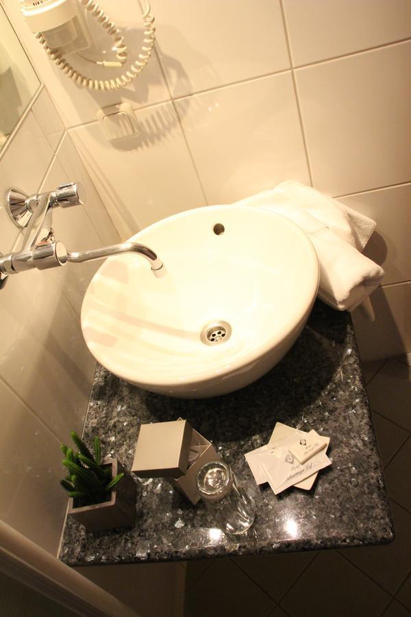 לאונדינג Hotel Alhartinger Hof חדר תמונה