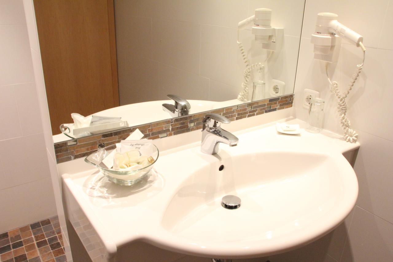 לאונדינג Hotel Alhartinger Hof חדר תמונה